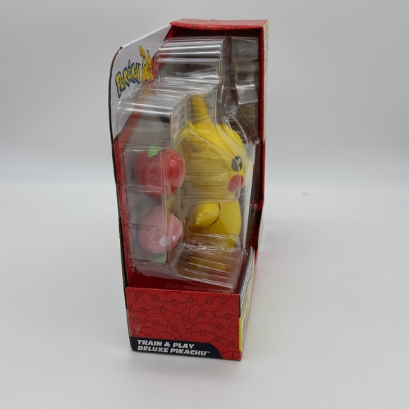 Pokemon Train and Play Deluxe Pikachu 4.5" Interactive Figure - Picture 2 of 5